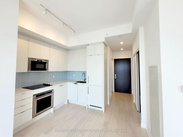 2209 - 181 Bedford Rd