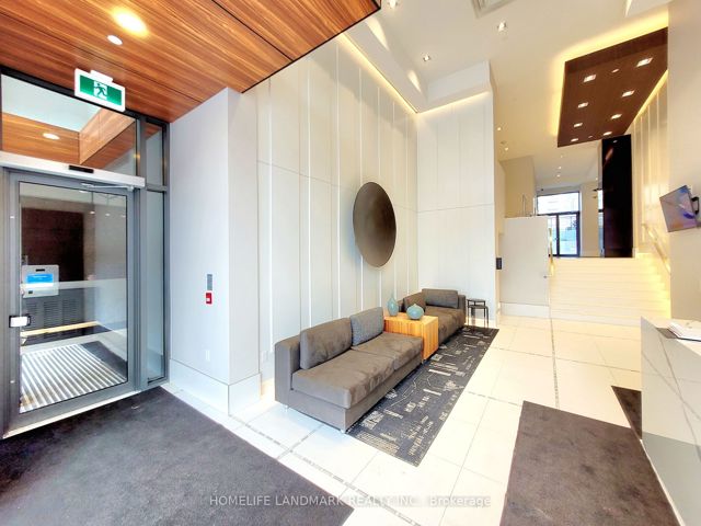 2209 - 181 Bedford Rd