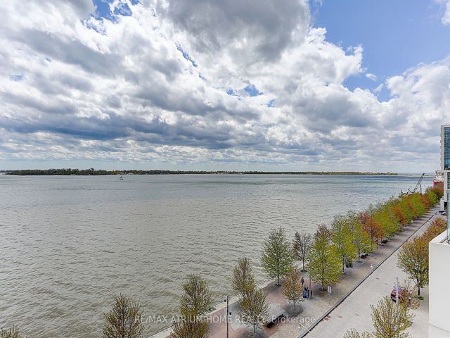 608 - 118 Merchants' Wharf  S