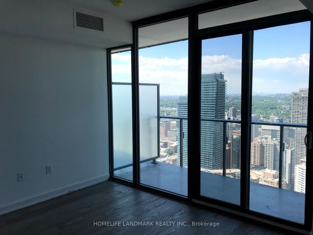 5310 - 11 Wellesley St W