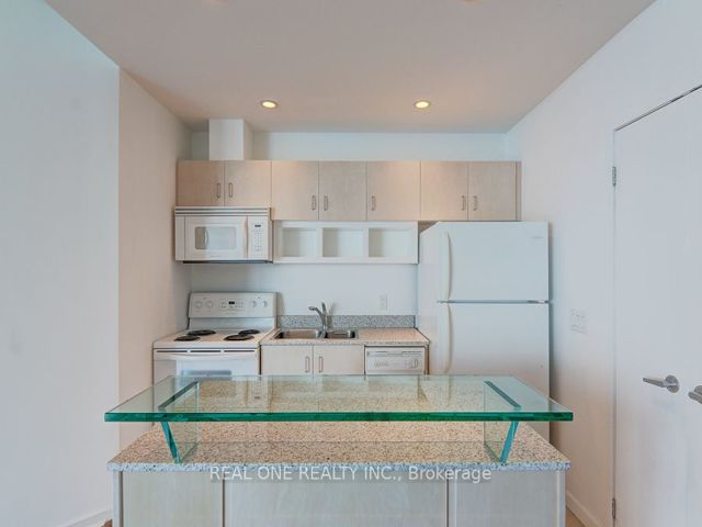 #3409 - 208 Queens Quay