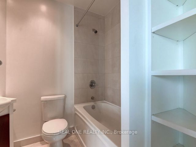 #3409 - 208 Queens Quay