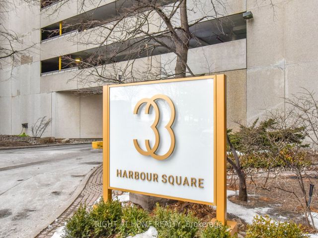 1027 - 33 Harbour Sq