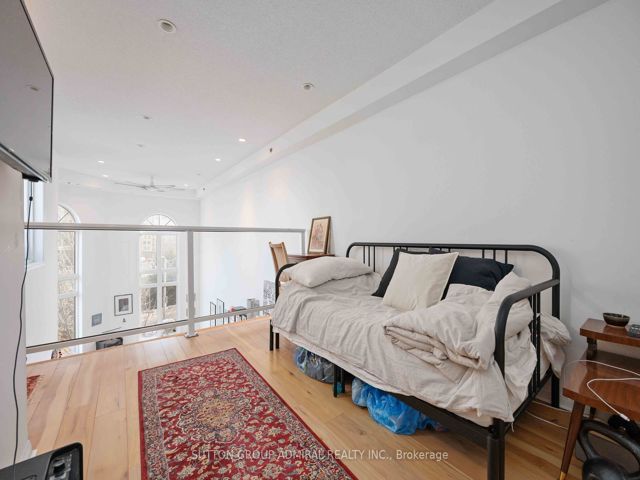 1705 - 80 Joe Shuster Way