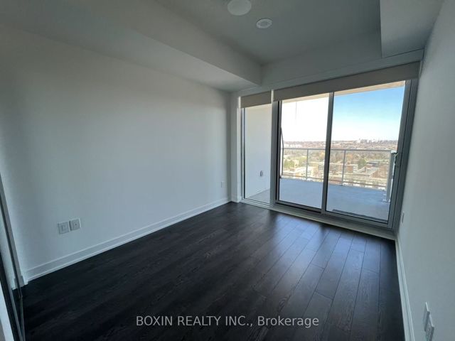 1215 - 20 O' Neil Rd E