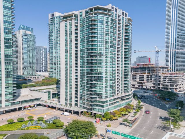210 - 16 Yonge St