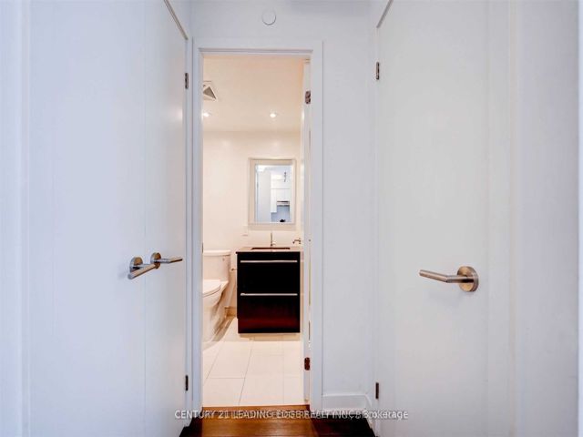 302 - 120 Varna Dr