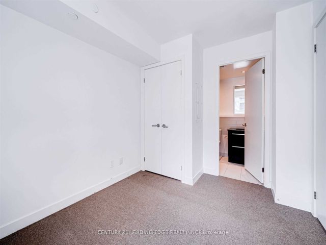 302 - 120 Varna Dr