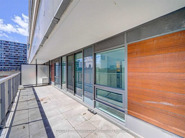 302 - 120 Varna Dr