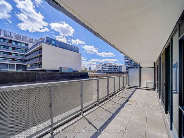 302 - 120 Varna Dr