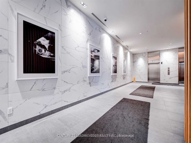 302 - 120 Varna Dr