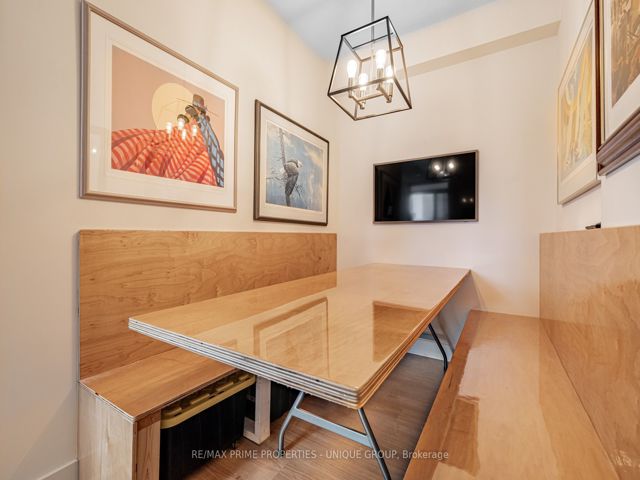 308 - 30 Roehampton Ave