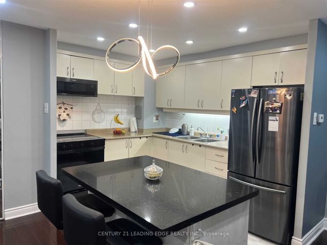 1008 - 715 Don Mills Rd