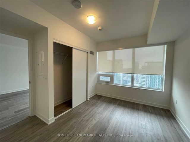2811 - 195 Redpath Ave