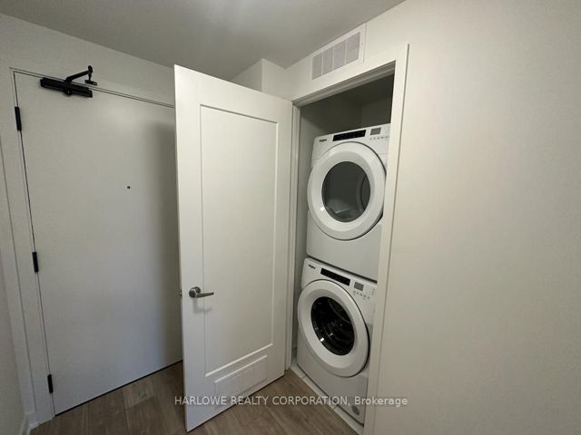 305 E - 70 Princess St
