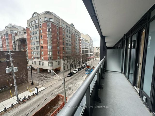 305 E - 70 Princess St