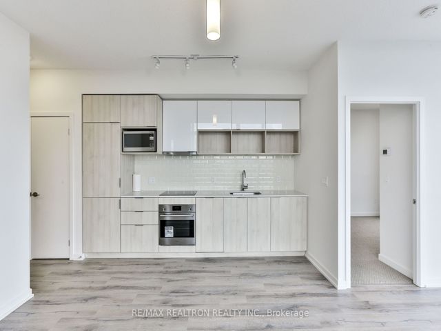1310 - 52 Forest Manor Rd