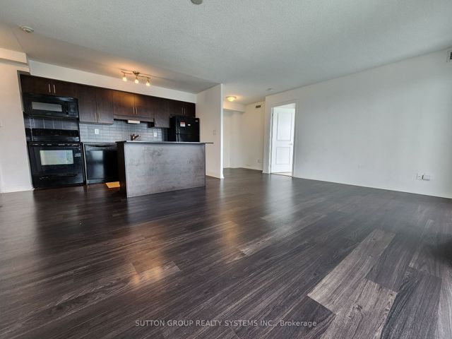 611 - 30 Herons Hill Way
