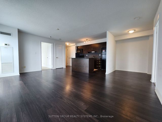 611 - 30 Herons Hill Way