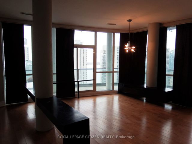 2905 - 12 Yonge St