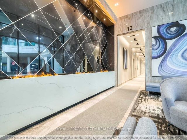 2905 - 12 Yonge St
