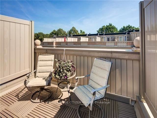 18 - 20 Hargrave Lane