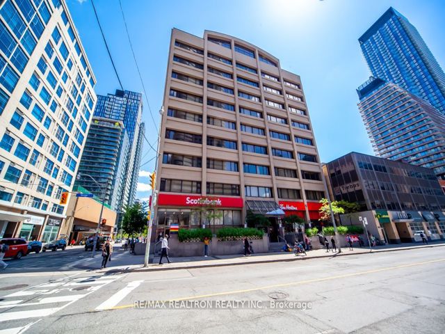 #309 - 555 Yonge St