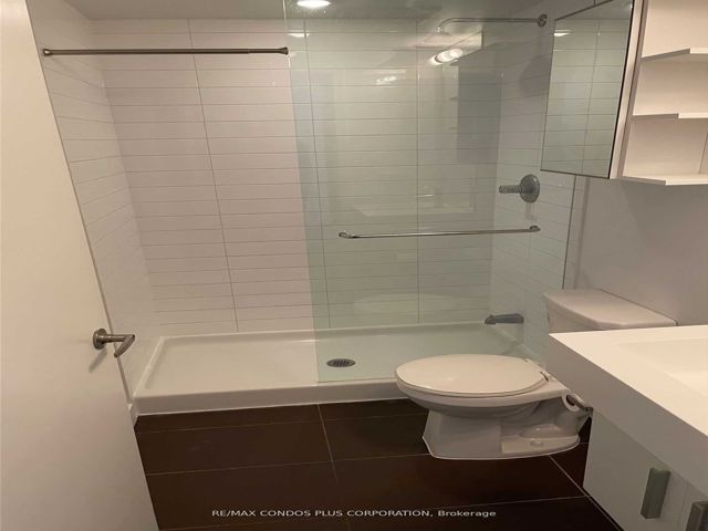 502 - 38 Dan Leckie Way