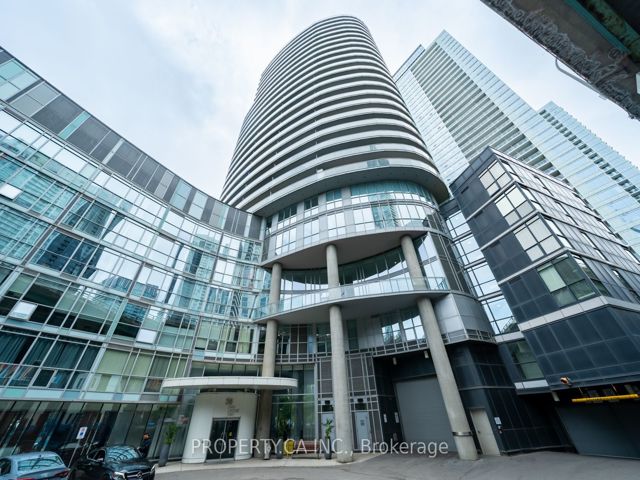 201 - 38 Dan Leckie Way