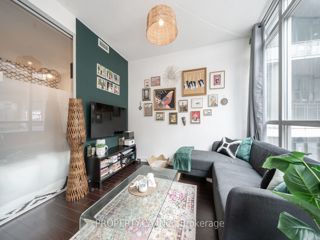 201 - 38 Dan Leckie Way