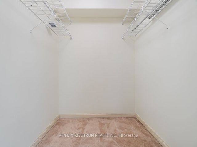 1810 - 5444 Yonge St