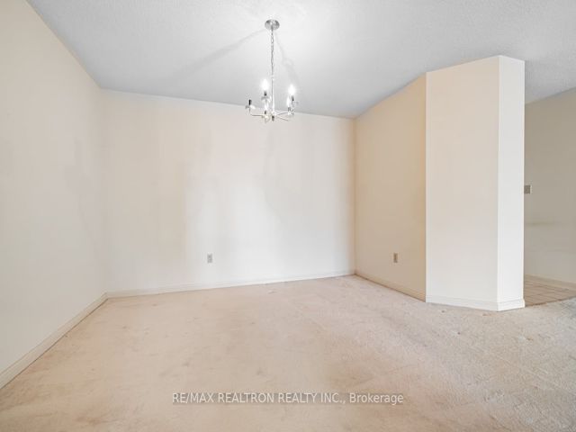 1810 - 5444 Yonge St