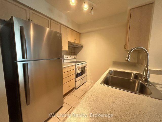 2012 - 155 Beecroft Rd