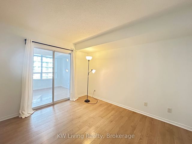 2012 - 155 Beecroft Rd