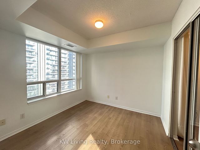 2012 - 155 Beecroft Rd