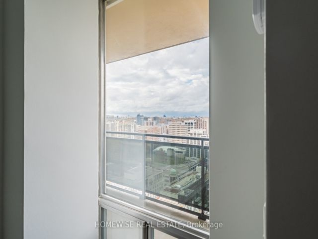 2803 - 7 Jackes Ave