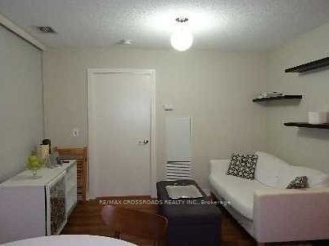 1712 - 80 Western Battery Rd