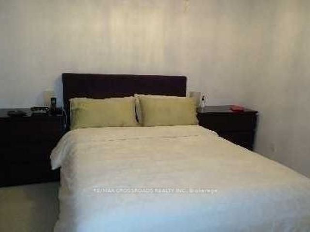 1712 - 80 Western Battery Rd