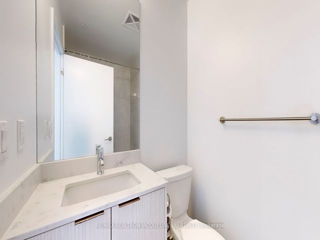 1309 - 38 Forest Manor Rd