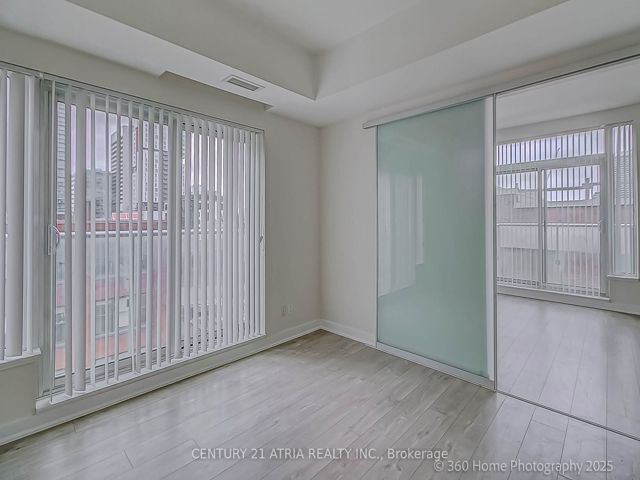 809 - 30 Nelson St