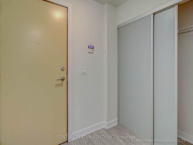 809 - 30 Nelson St