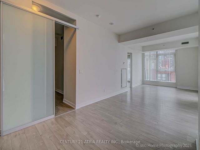 809 - 30 Nelson St