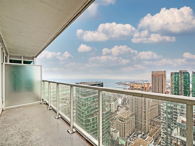 4101 - 19 Bathurst St