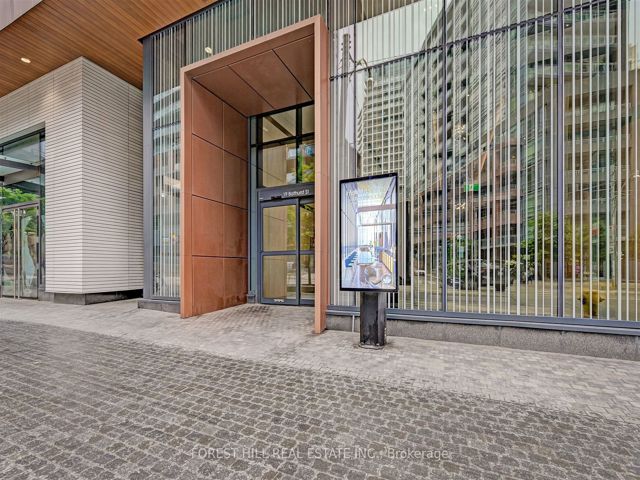 4101 - 19 Bathurst St