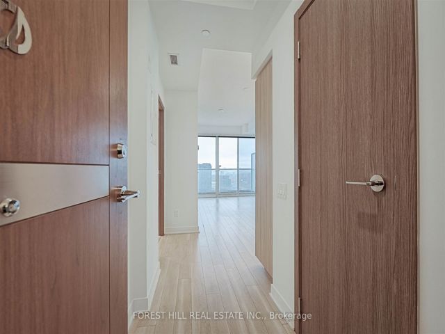 4101 - 19 Bathurst St
