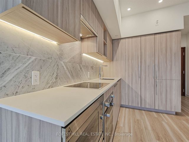 4101 - 19 Bathurst St