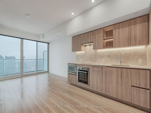 4101 - 19 Bathurst St