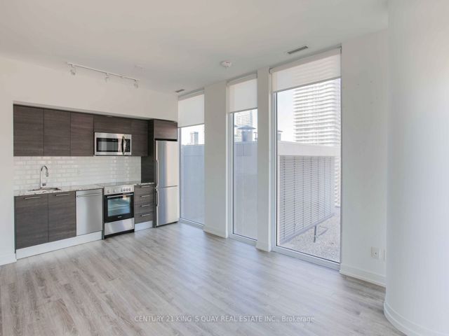 2509 - 28 Wellesley St E