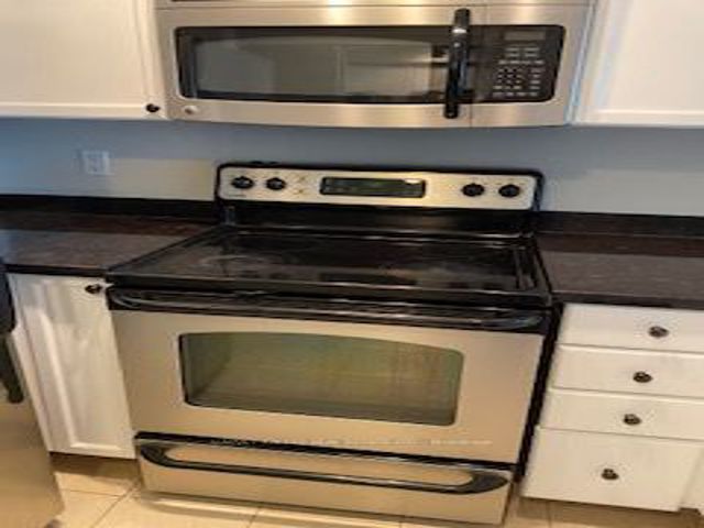 908 - 30 Harrison Garden Blvd