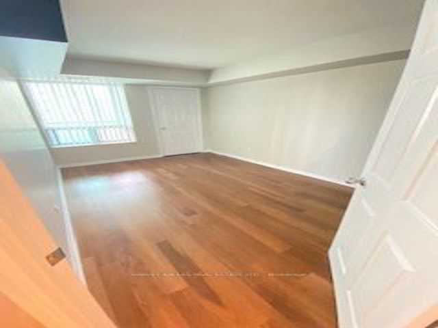 908 - 30 Harrison Garden Blvd